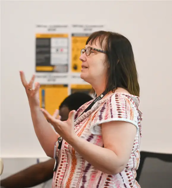 Dr Alison Presenting